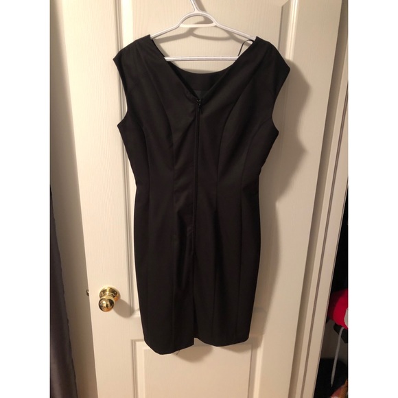 H&M Dress - Picture 2 of 4